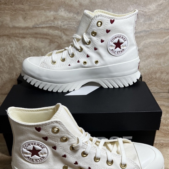 Converse Chuck Taylor All Star Lugged 2.0 Platform High 'Valentine's Day - Picture 2 of 5
